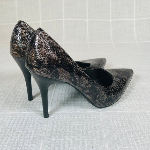 SUZY SHIER Snakeskin High Heels - Picture 10 of 15